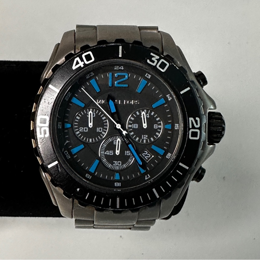 MICHAEL KORS | Men's Drake Titanium Chronograph Quartz Watch | MK 8231… - Picture 5 of 9